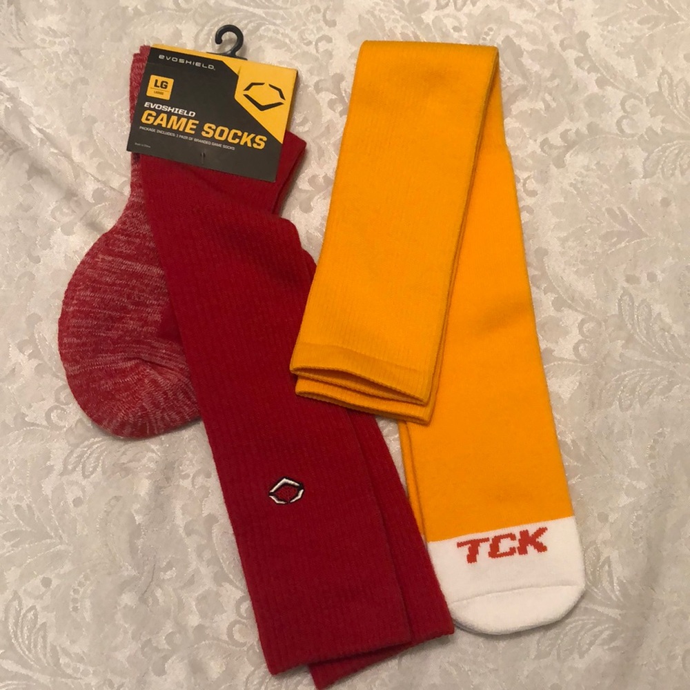 NWT Evoshield baseball socks